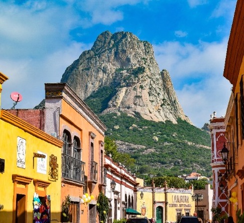 Imagen de Peña de Bernal y Ruta del Vino Querétaro